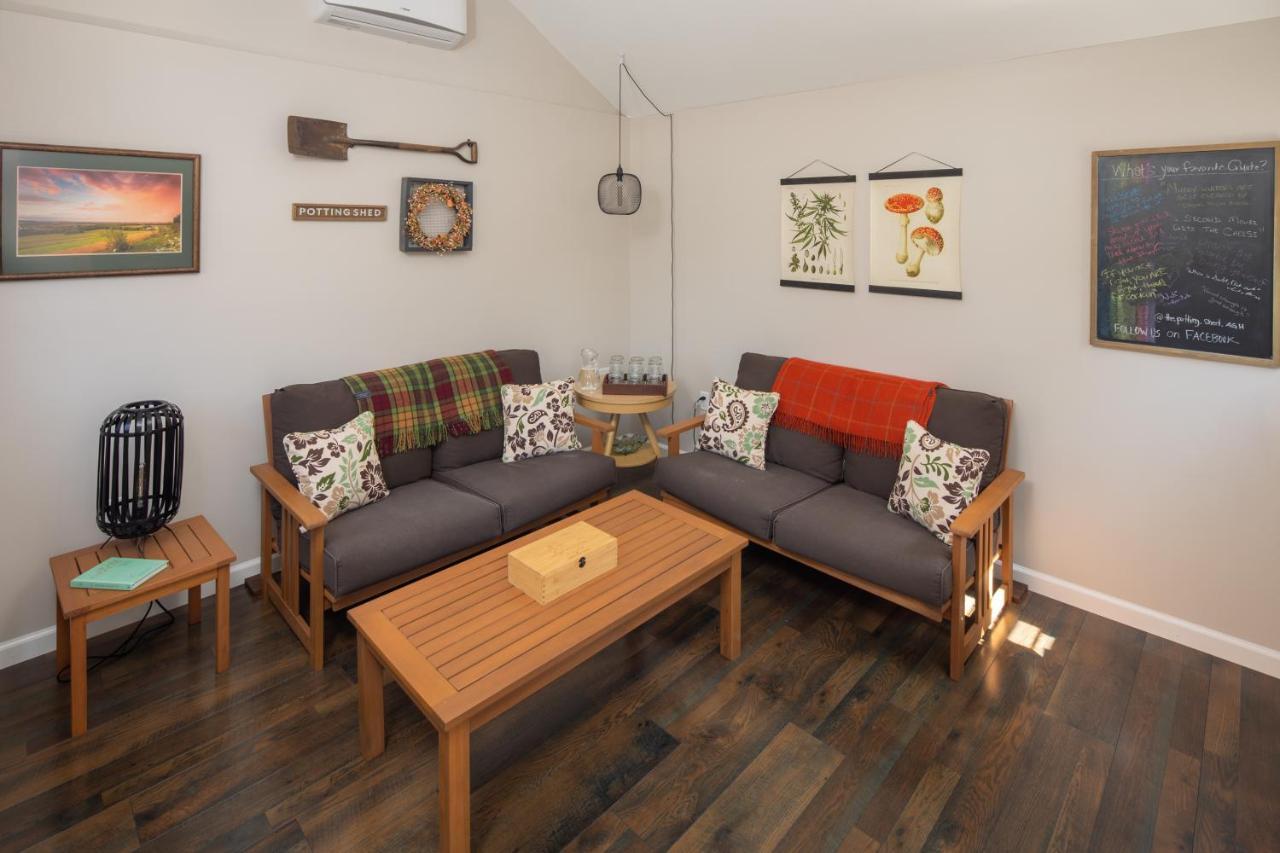 Aldrich Guest House Галена Екстериор снимка